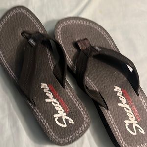 Sketchers Yoga Foam flip-flops